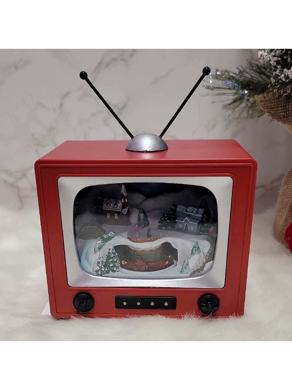Rare retro Christmas TV with music lights and motion